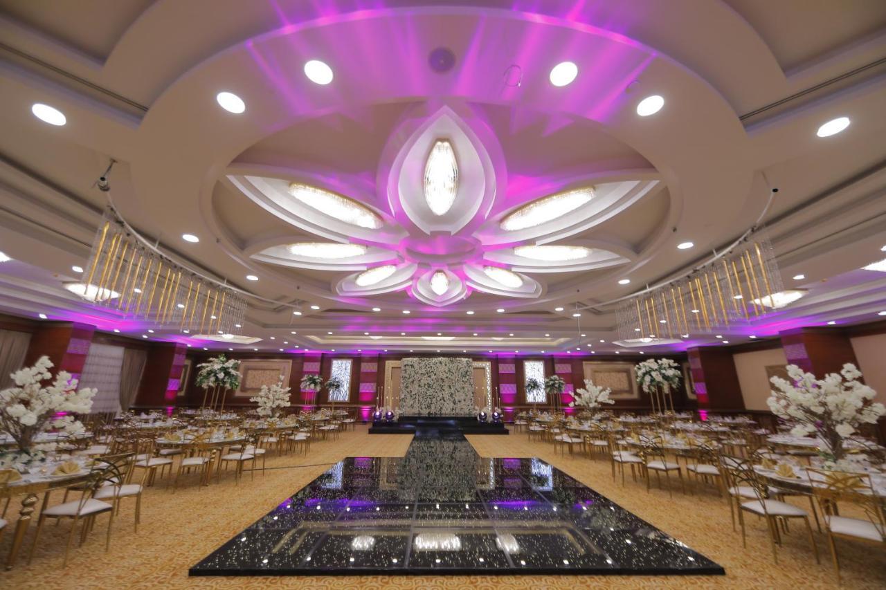 Tolip Gardens Hotel Kairo Eksteriør billede The ballroom