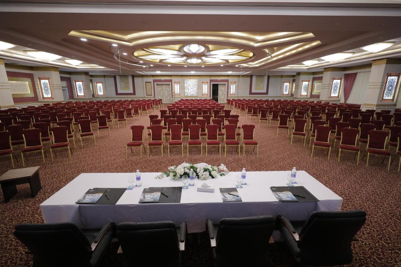 Tolip Gardens Hotel Kairo Eksteriør billede The Grand Ballroom