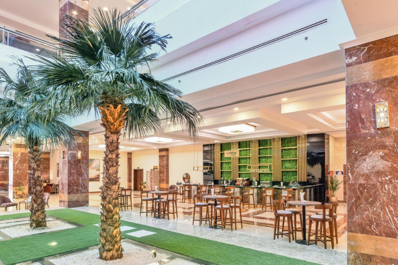 Tolip Gardens Hotel Kairo Eksteriør billede Lobby