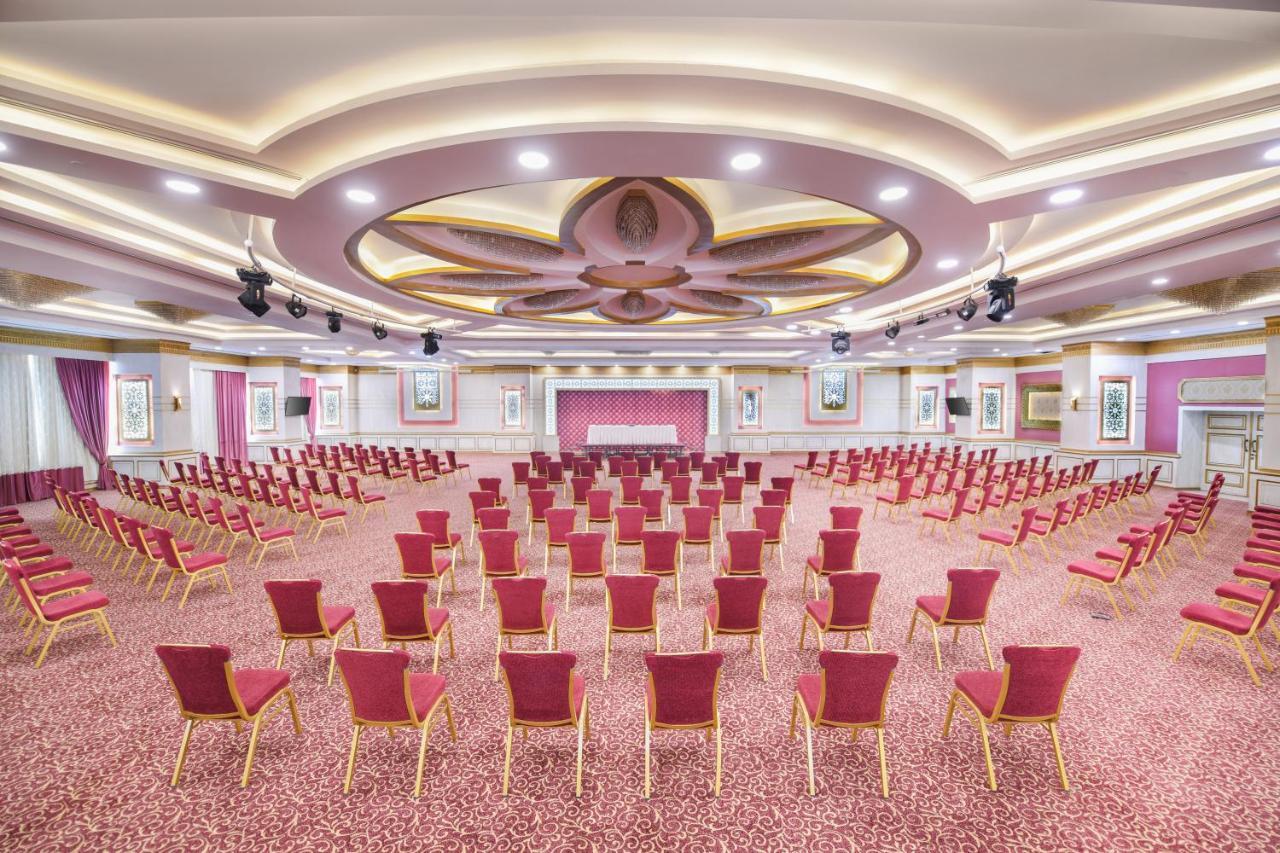 Tolip Gardens Hotel Kairo Eksteriør billede The Lotus Ballroom